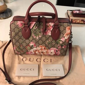 ‼️FLASH SALE‼️Gucci Blooms small GG top handle bag